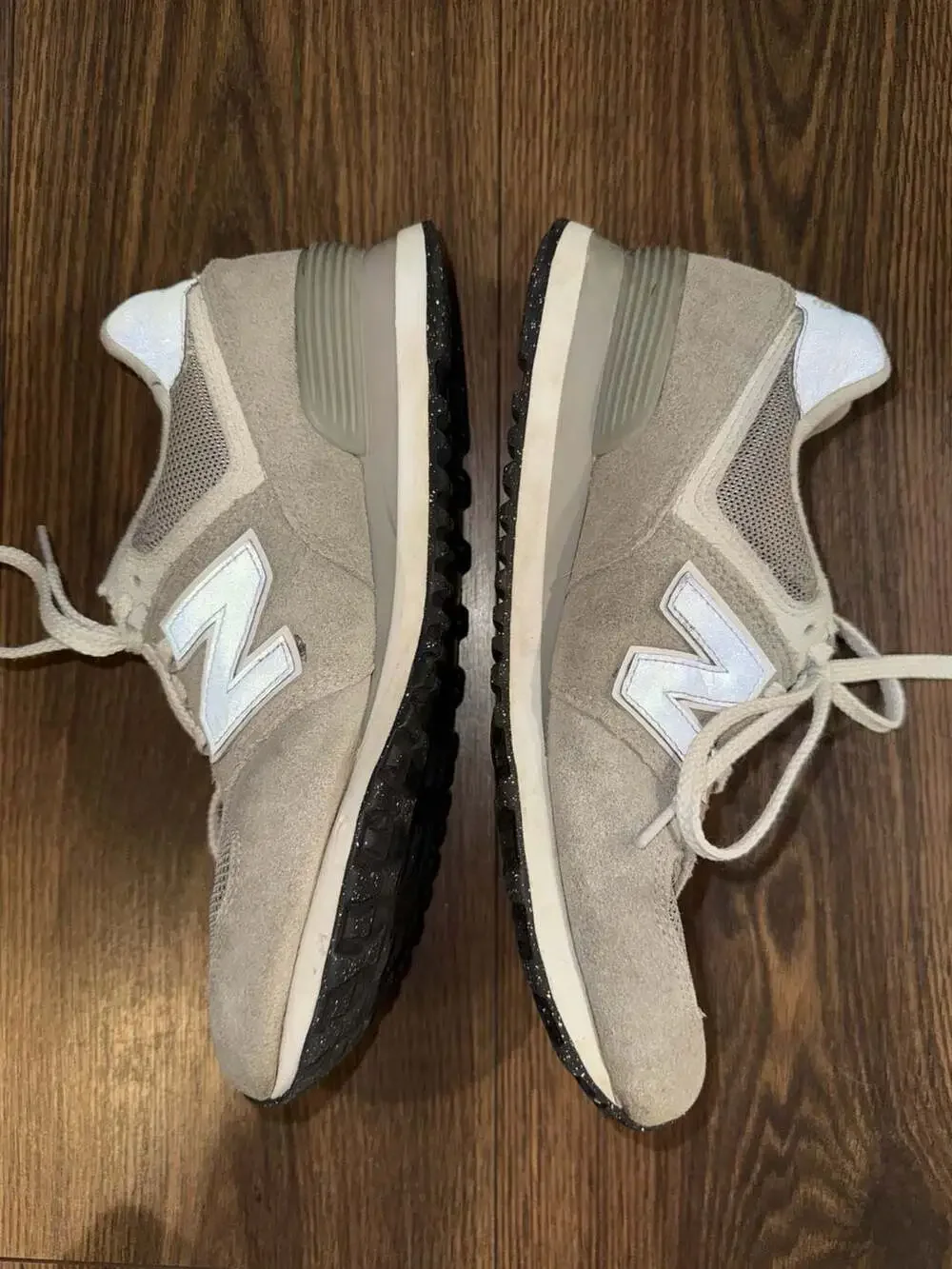 New Balance 574 Core Grey White Sneakers Size Women’s 9.5
